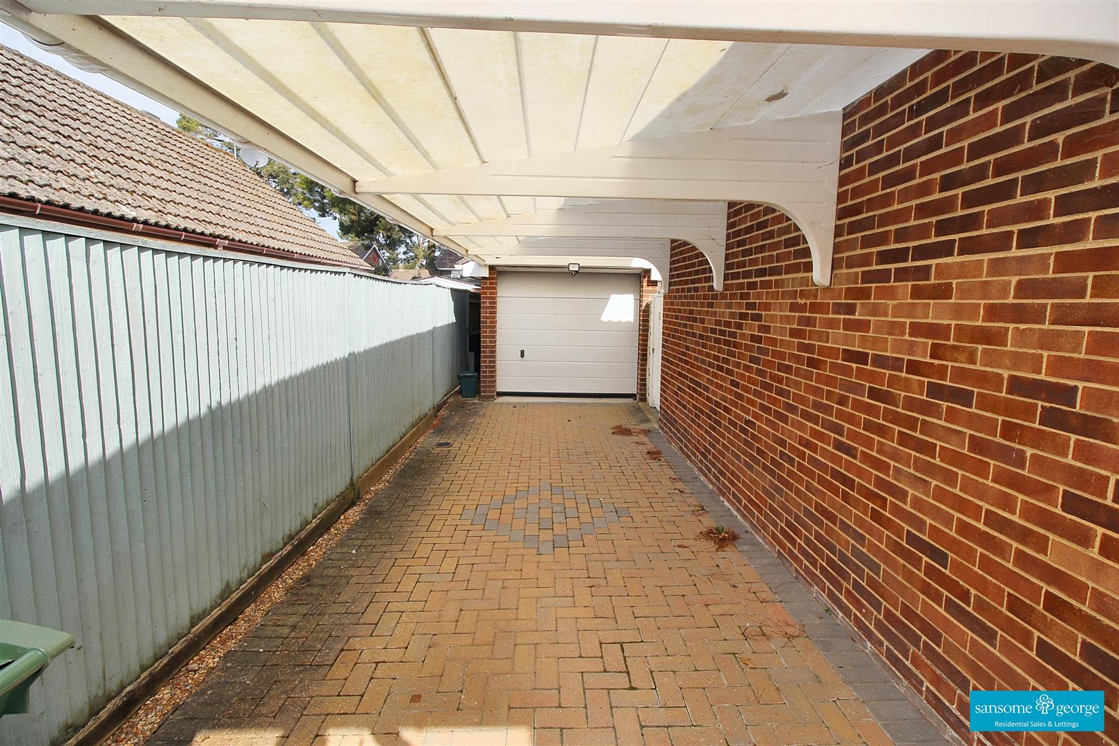 Highfield Road, Tilehurst, Reading